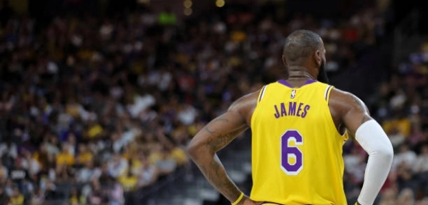 Lebron James, preocupación en Lakers. Foto: gettyimages