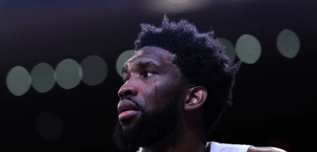 Joel Embiid, contra Knicks en Navidad. Foto: gettyimages