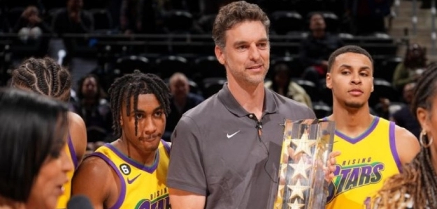 Pau Gasol, entrenador del campeón del Rising Stars 2023.