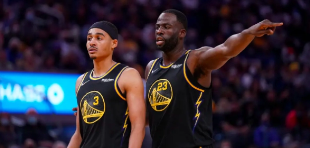 Draymond Green y Jordan Poole, con la camiseta de Golden State Warriors. 