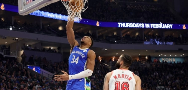 Giannis Antetokounmpo, locura de estadísticas NBA. Foto: gettyimages
