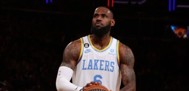 LeBron James, estrella de Los Angeles Lakers. 