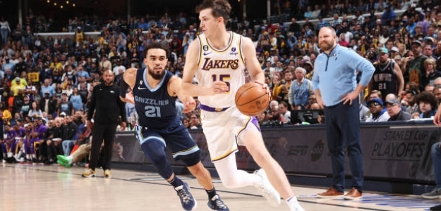 Reaves, Lakers ganan a Grizzlies. Foto: gettyimages