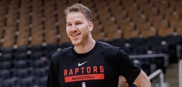 Jakob Poeltl, jugador de Toronto Raptors.