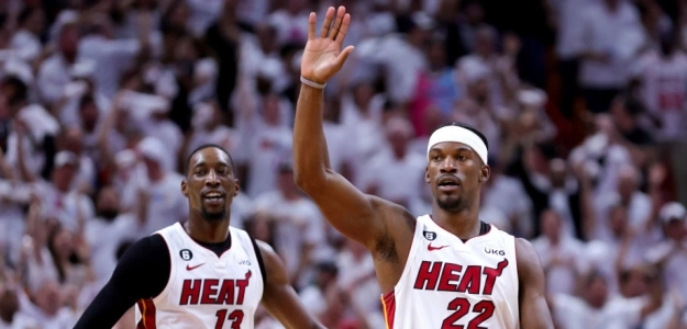 Bam Adebayo y Jimmy Butler