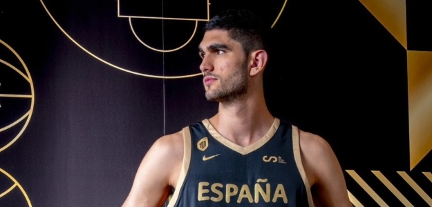 Santi Aldama, jugador de la Selección Española.