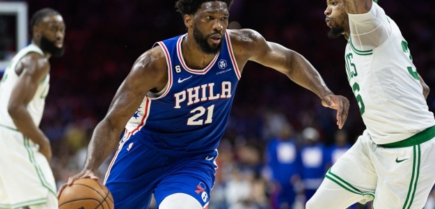 Joel Embiid, en un partido contra los Boston Celtics