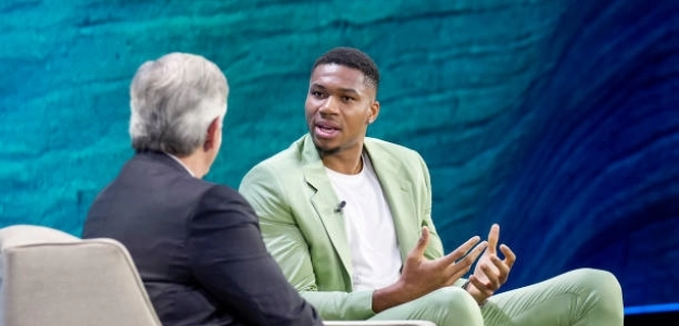 Giannis Antetokounmpo, trabajo con Olajuwon. Foto: gettyimages