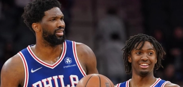 Joel Embiid y Tyrese Maxey, estrellas de Philadelphia 76ers.