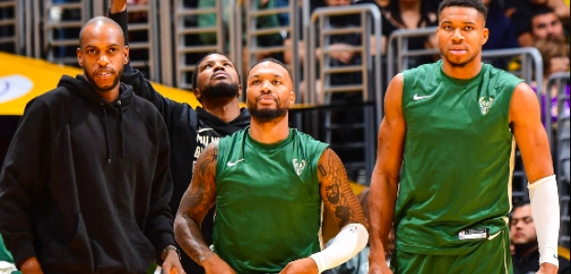 Lillard y Anteto, jugadores de los Bucks. 