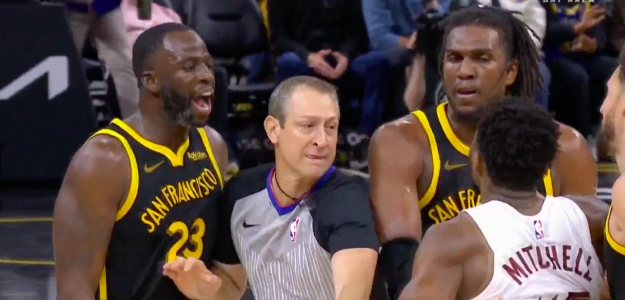 Draymond Green, justo antes de ser expulsado. 