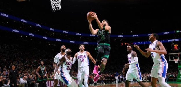 Jayson Tatum, expulsado ante Sixers. Foto: gettyimages