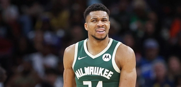 Giannis Antetokounmpo, estrella de Milwaukee Bucks.