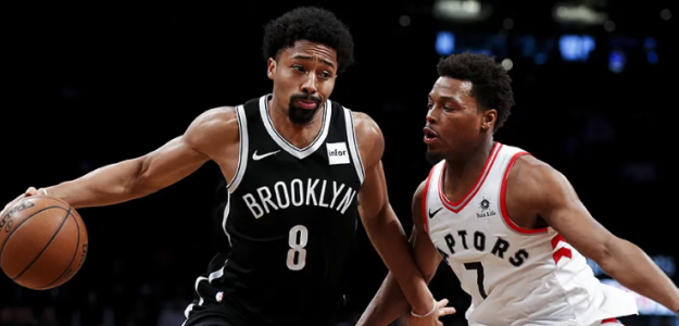 Dinwiddie y Lowry, estrellas del mercado de buyouts.