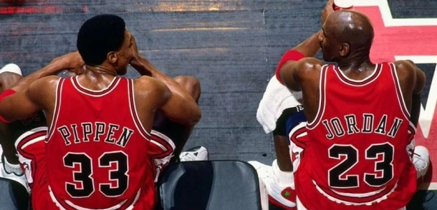 Michael Jordan y Scottie Pippen, leyendas de Chicago Bulls.