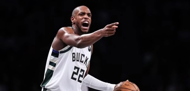 Khris Middleton, jugador de Milwaukee Bucks.