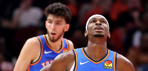 Chet Holmgren, junto a Shai Gilgeous-Alexander, estrellas de OKC.