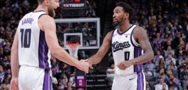 Domantas Sabonis y Malik Monk