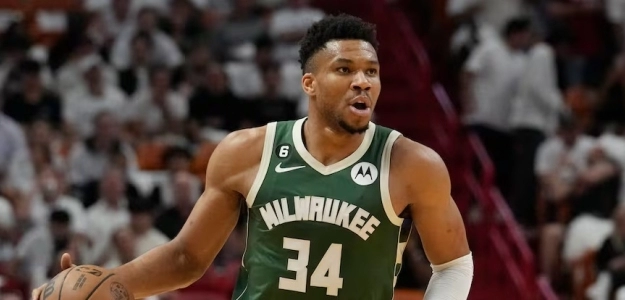 Giannis Antetokounmpo, estrella de Milwaukee Bucks.