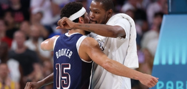 Devin Booker y Kevin Durant