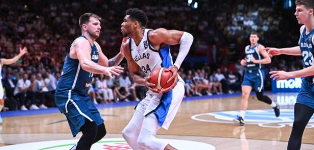 ESPN's NBA 2025 season forecasts. Photo: Getty Images