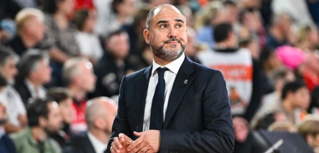 Chus Mateo: Necesitamos fichajes para poder competir