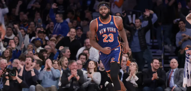 Mitchell Robinson, New York Knicks player, injured.
