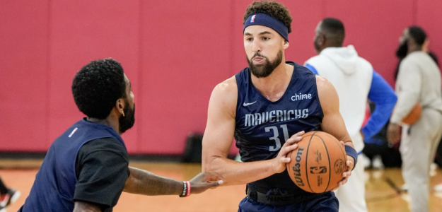 Klay Thompson in his first practice with Dallas Mavericks.