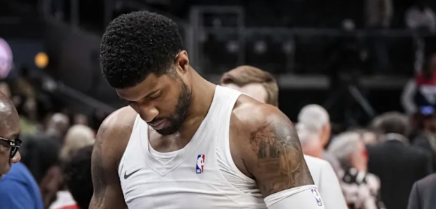 Paul George está cuajando una temporada horrible. 