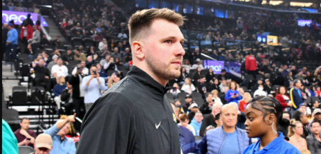 Luka Doncic makes his debut with the Lakers. Photo: gettyimages