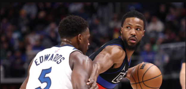 Jugadores con 300 triples en una temporada. Foto: gettyimages