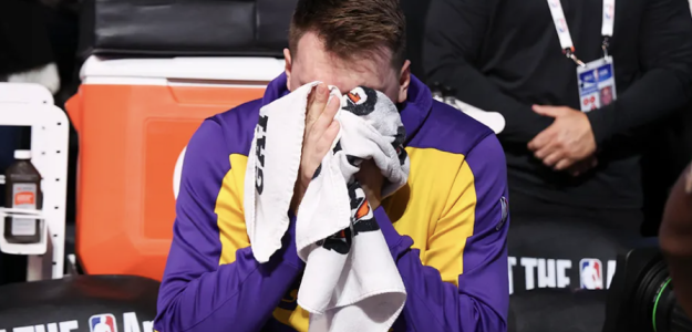 Luka Doncic, tras ver el vídeo homenaje de Dallas Mavericks. 