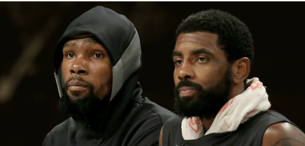 Intercambio de opiniones de Kevin Durant y Kyrie Irving sobre los Nets. 