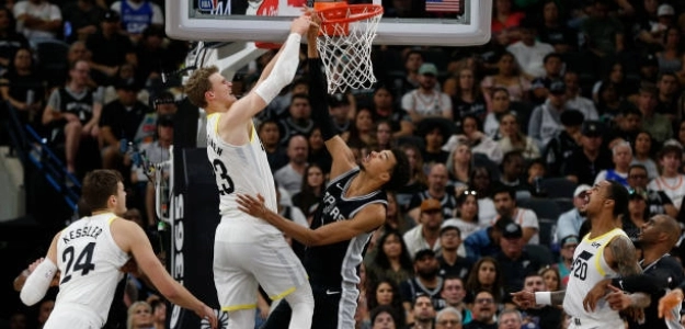 Lauri Markkanen interesa a San Antonio Spurs. Foto: gettyimages