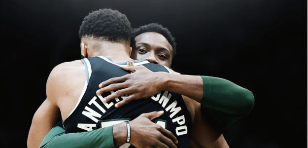 Thanasis Antetokounmpo, alongside Giannis Antetokounmpo.