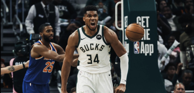 Giannis Antetokounmpo pasó por encima de New York Knicks.