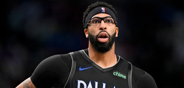 Anthony Davis, estrella de Dallas Mavericks.