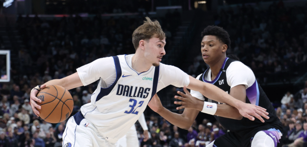 Cooper Flagg, first rookie to score 40 points.