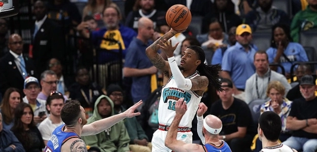Ja Morant, in the middle of a game against Oklahoma City Thunder