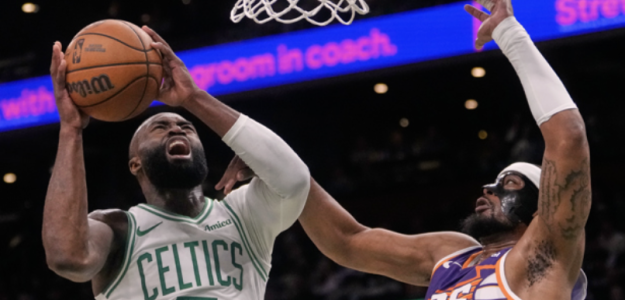 Las quejas surten su efecto: Jaylen Brown se come a los Suns a base de tiros libres