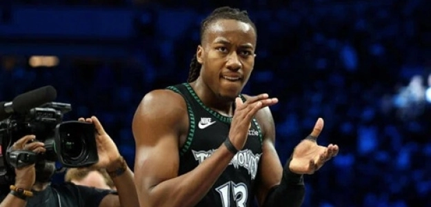 Ayo Dosunmu, jugador de Minnesota Timberwolves.