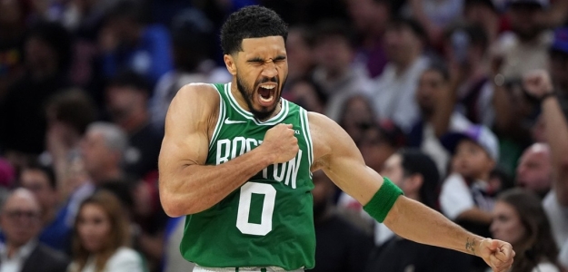 Playoffs NBA 2026: un "clutch" Jayson Tatum le provoca pesadillas a los Sixers