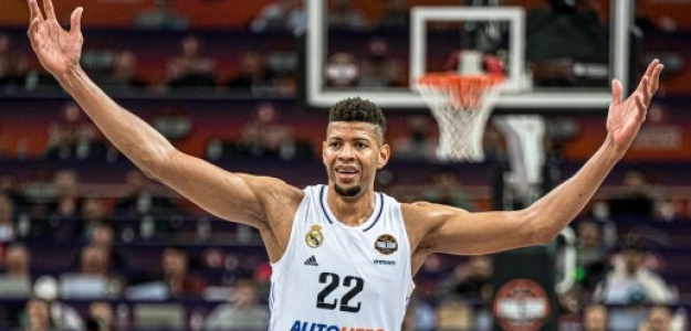 Real Madrid pierde a Tavares por lesión en rodilla izquierda