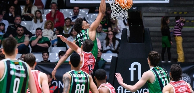 Badalona's Joventut loses against Murcia. Photo: @Penya1930