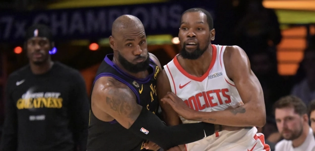 LeBron James se impuso a Kevin Durant en el Lakers-Rockets. 