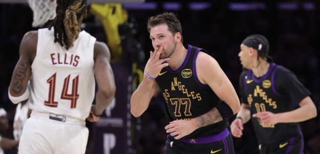 Luka Doncic, star of the Los Angeles Lakers, faces the Cleveland Cavaliers.