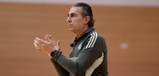 Scariolo confía en el apoyo de la afición para cerrar fuerte la Euroliga