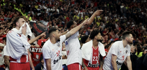Olympiacos arrasa en el infierno griego y se cuela en la final de la Euroliga