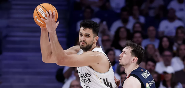 Omer Yurtseven debuta con el Real Madrid mostrando su calidad en la Liga Endesa
