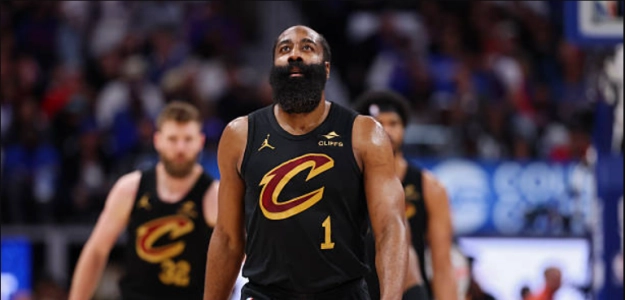 James Harden leads Cavs' comeback. Photo: gettyimages